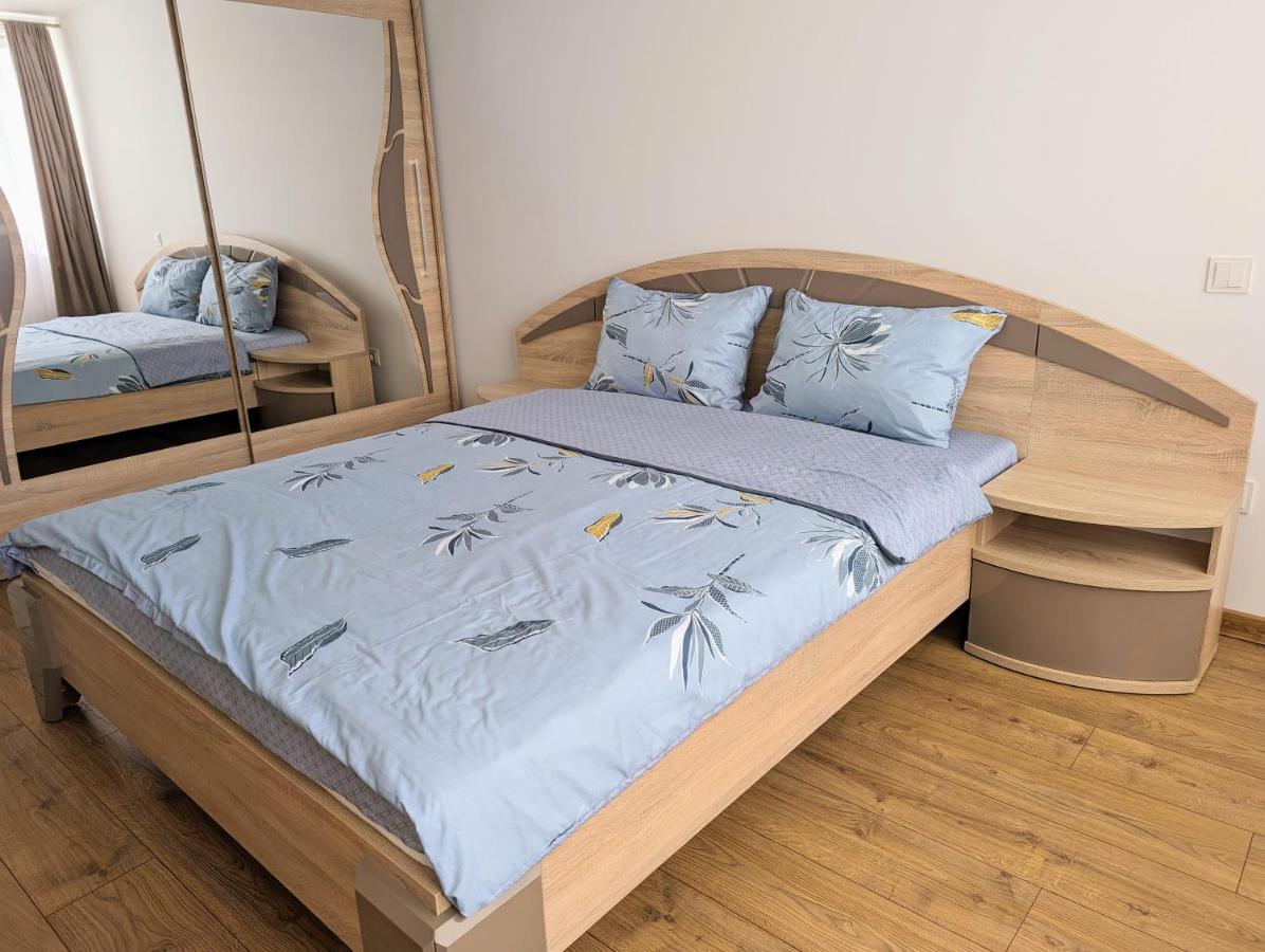 Lovely 2-Bedroom Flat In The Heart Of 드루스키닝카이 외부 사진