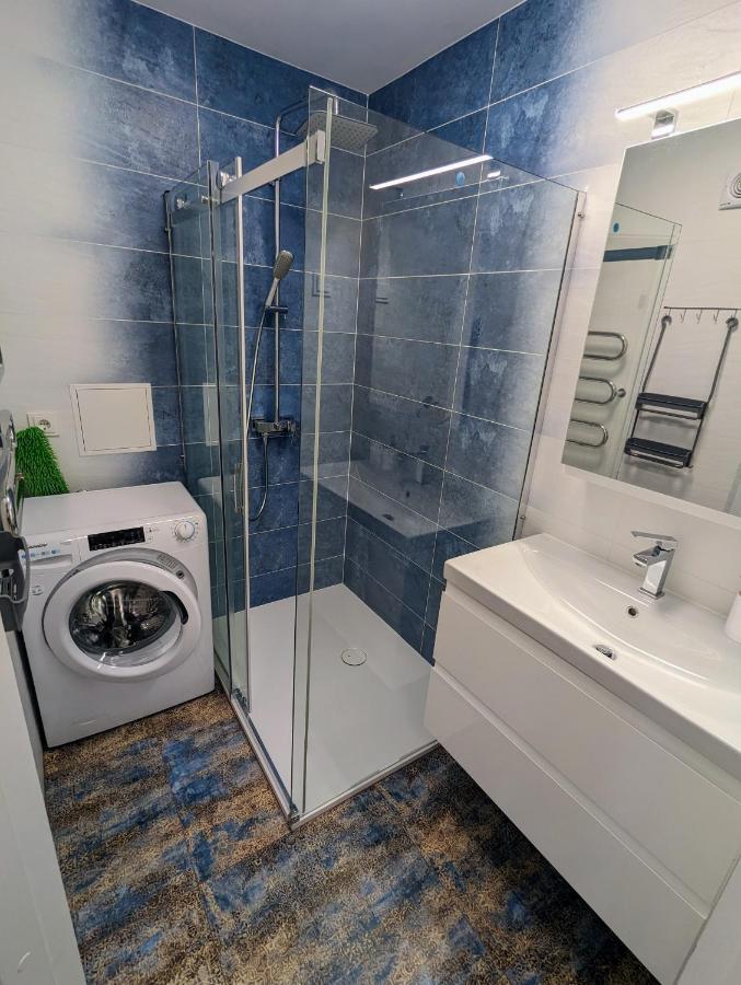Lovely 2-Bedroom Flat In The Heart Of 드루스키닝카이 외부 사진