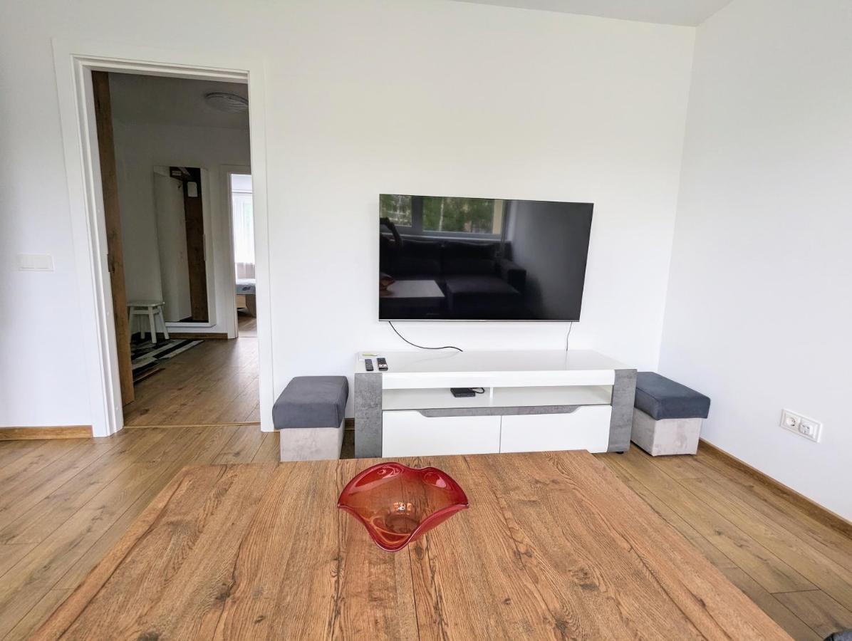 Lovely 2-Bedroom Flat In The Heart Of 드루스키닝카이 외부 사진