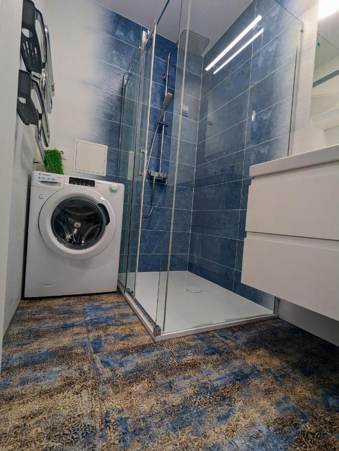 Lovely 2-Bedroom Flat In The Heart Of 드루스키닝카이 외부 사진